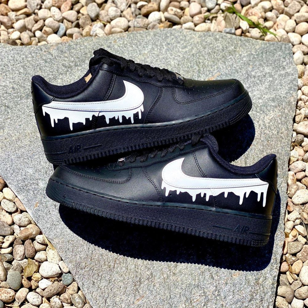 White Dripping Black Custom Sneakers Air Force 1