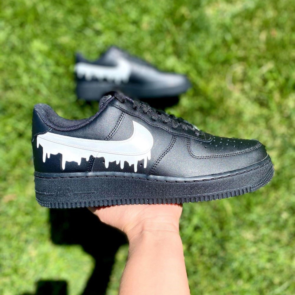 White Dripping Black Custom Sneakers Air Force 1