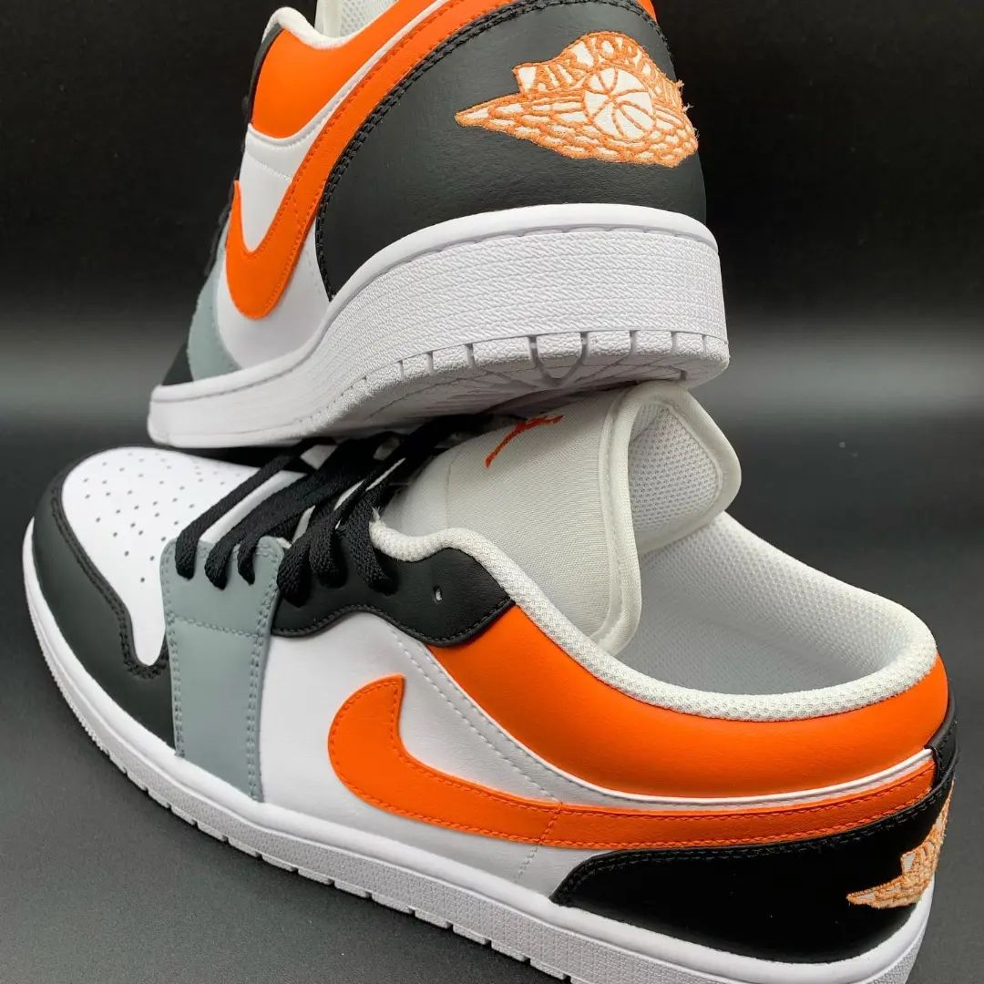 Tricolor Custom Sneakers Air Jordan 1 Low