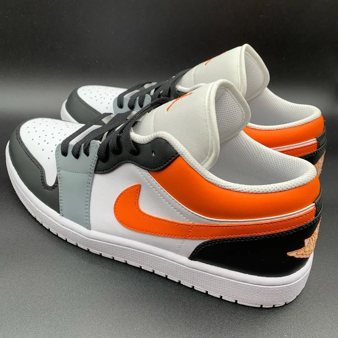 Tricolor Custom Sneakers Air Jordan 1 Low