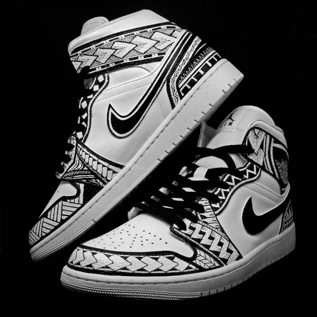 Black Doodle Custom Sneakers Air Jordan 1