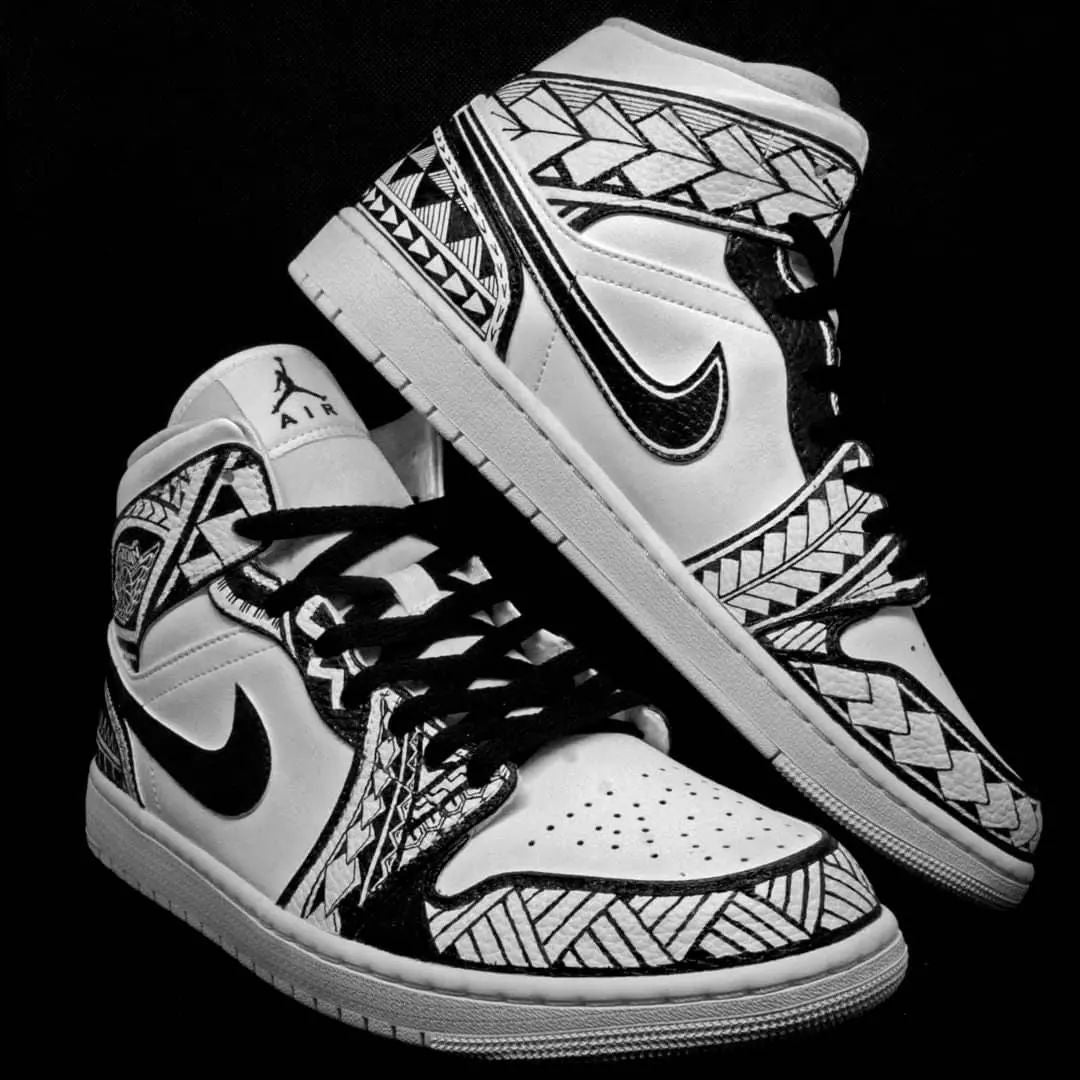 Black Doodle Custom Sneakers Air Jordan 1