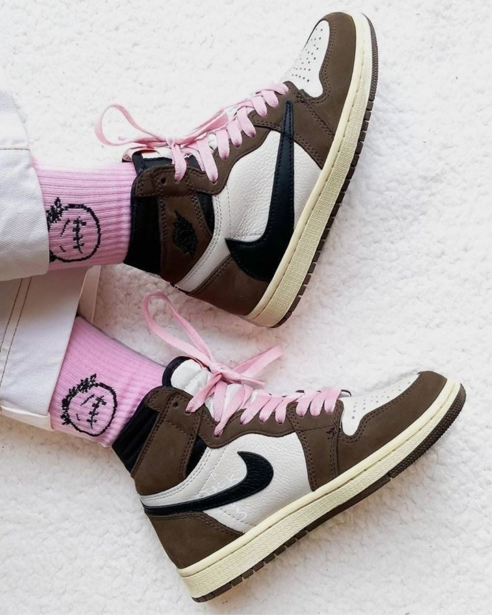 Travis Scott Mocha Sneakers Custom Air Jordan 1 High