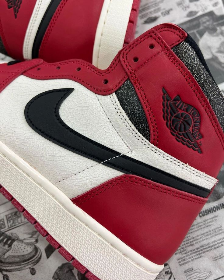 Chicago Red Custom Sneakers Air Jordan 1