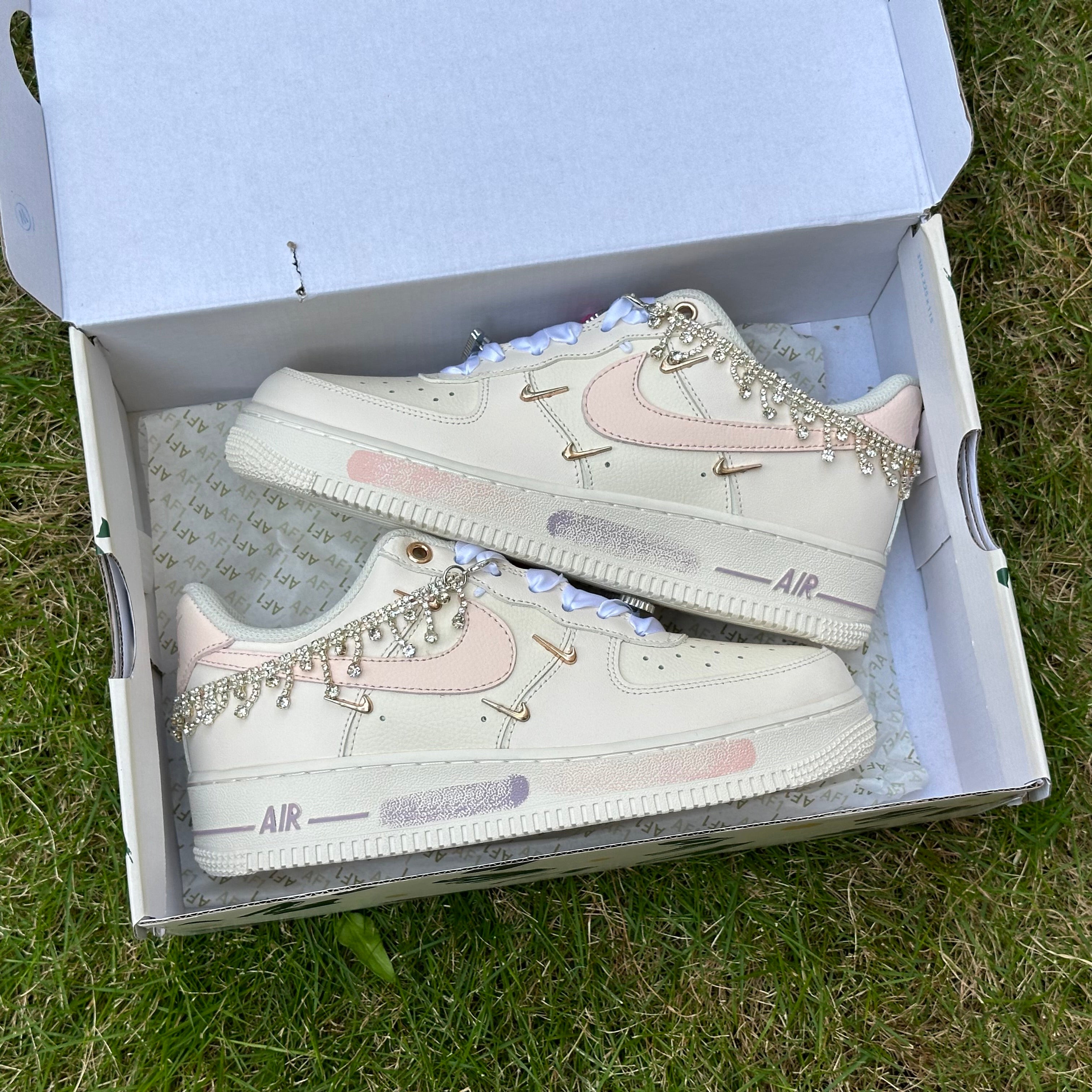 Custom Air Force 1 Pink Chain