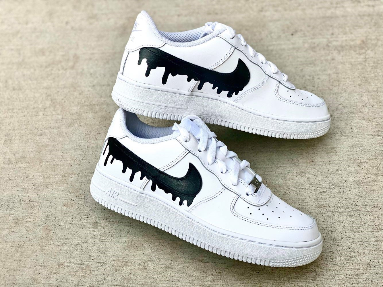 Black Dripping Custom Sneakers Air Force 1