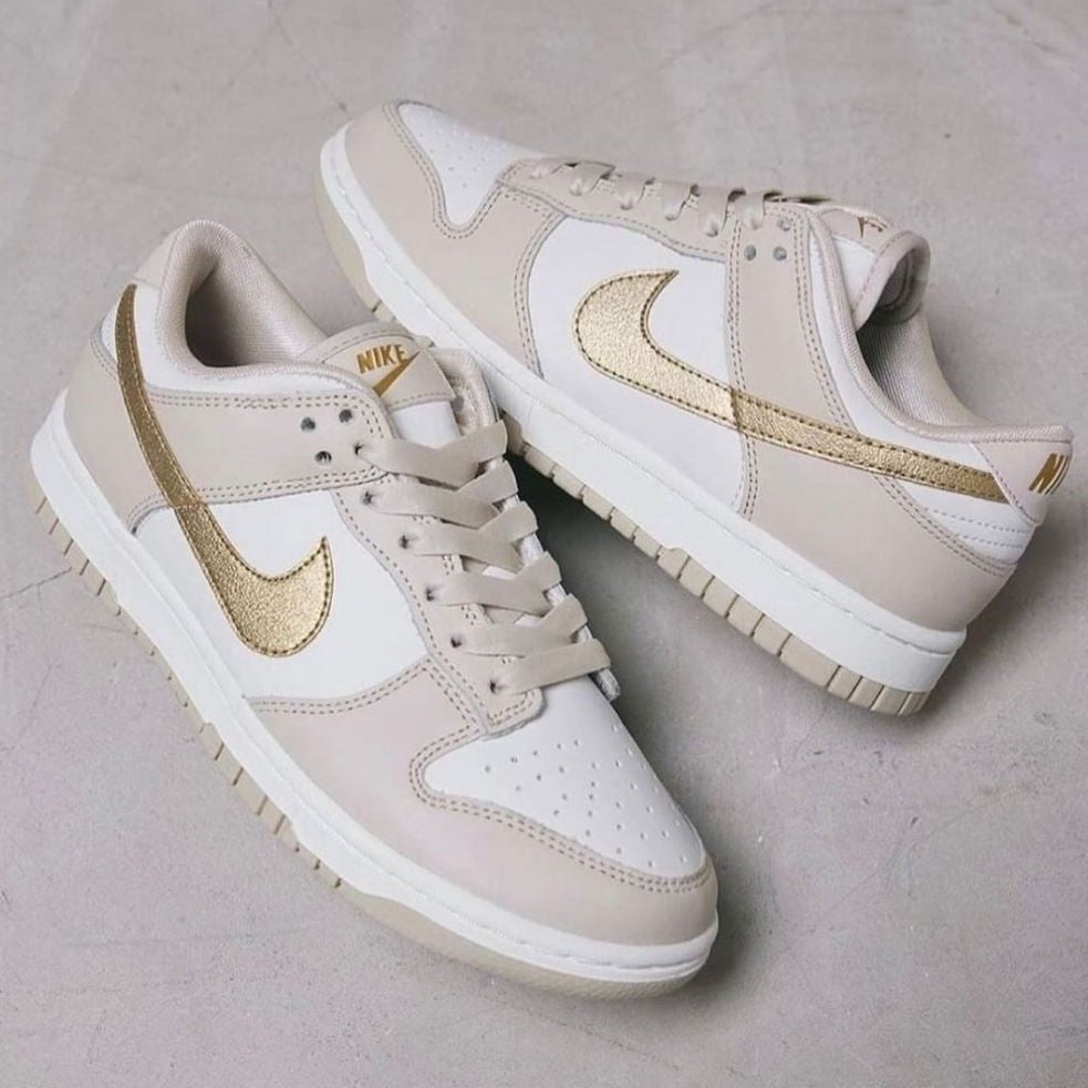 Beige Golden Sneakers Custom Dunk