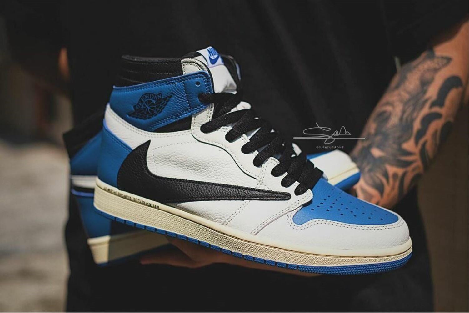 Travis Scott Black Blue Sneakers Custom Air Jordan 1 High