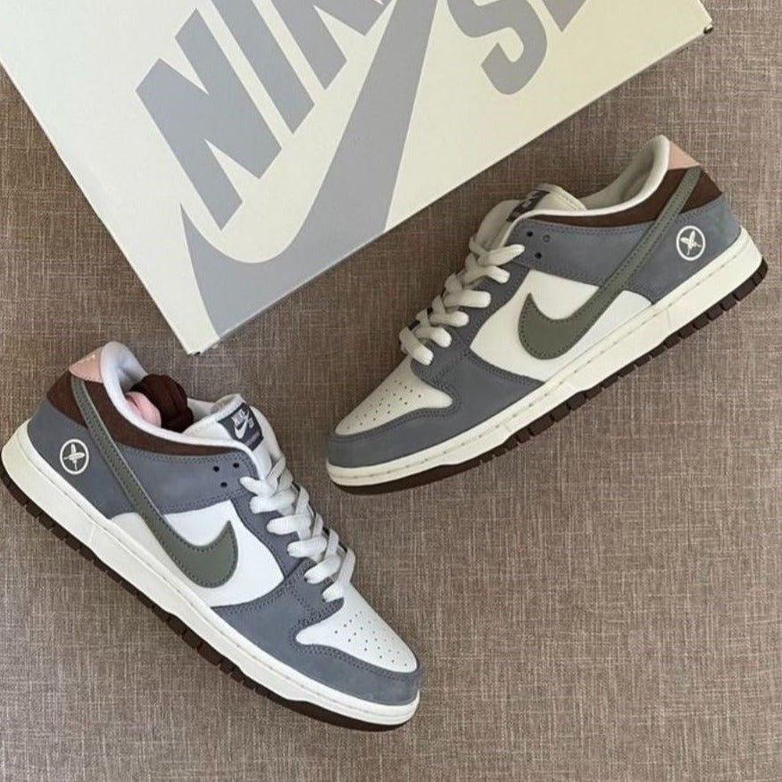 Wolf Grey Custom Sneakers SB Dunk