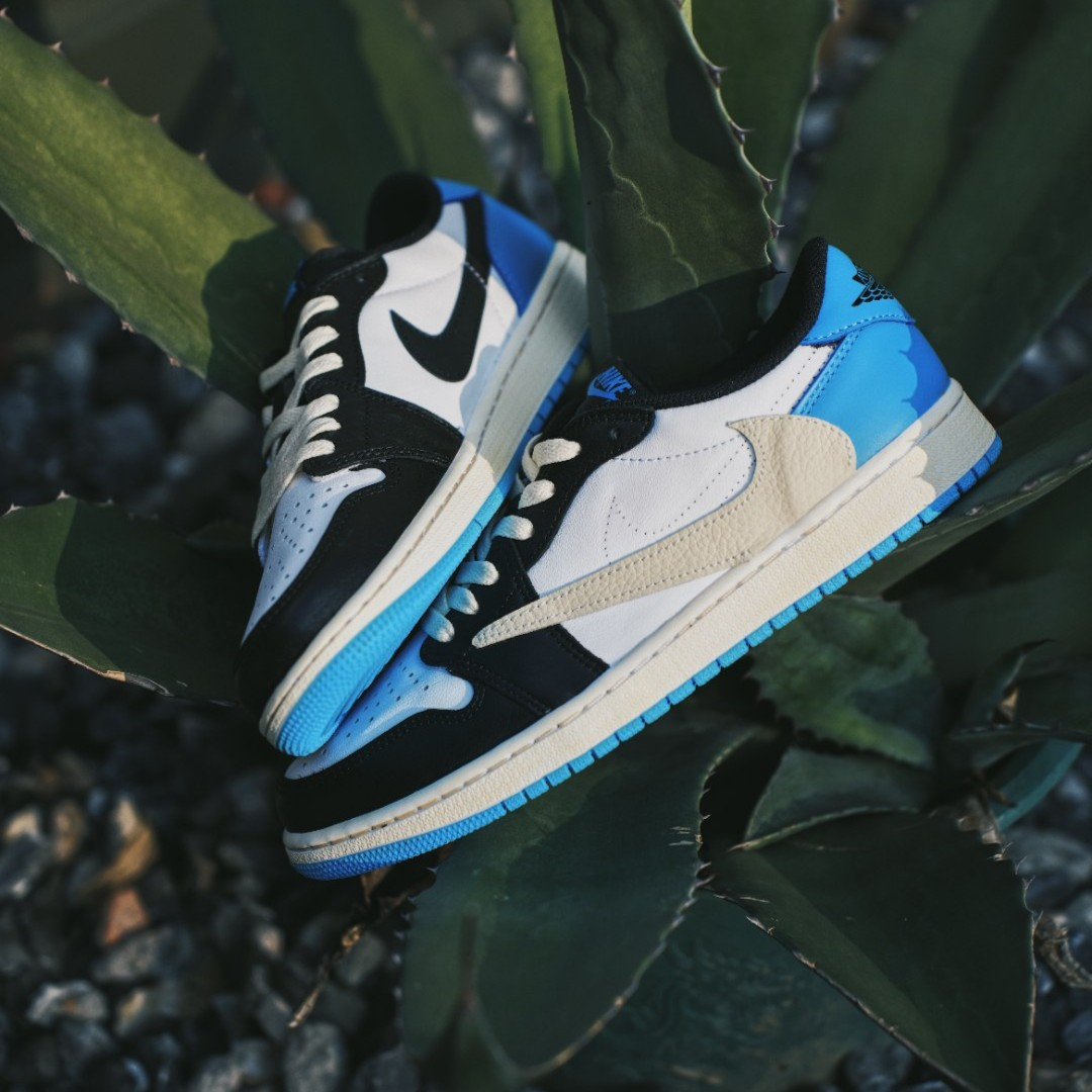 Blue Beige Custom Sneakers Air Jordan 1 Travis Scott