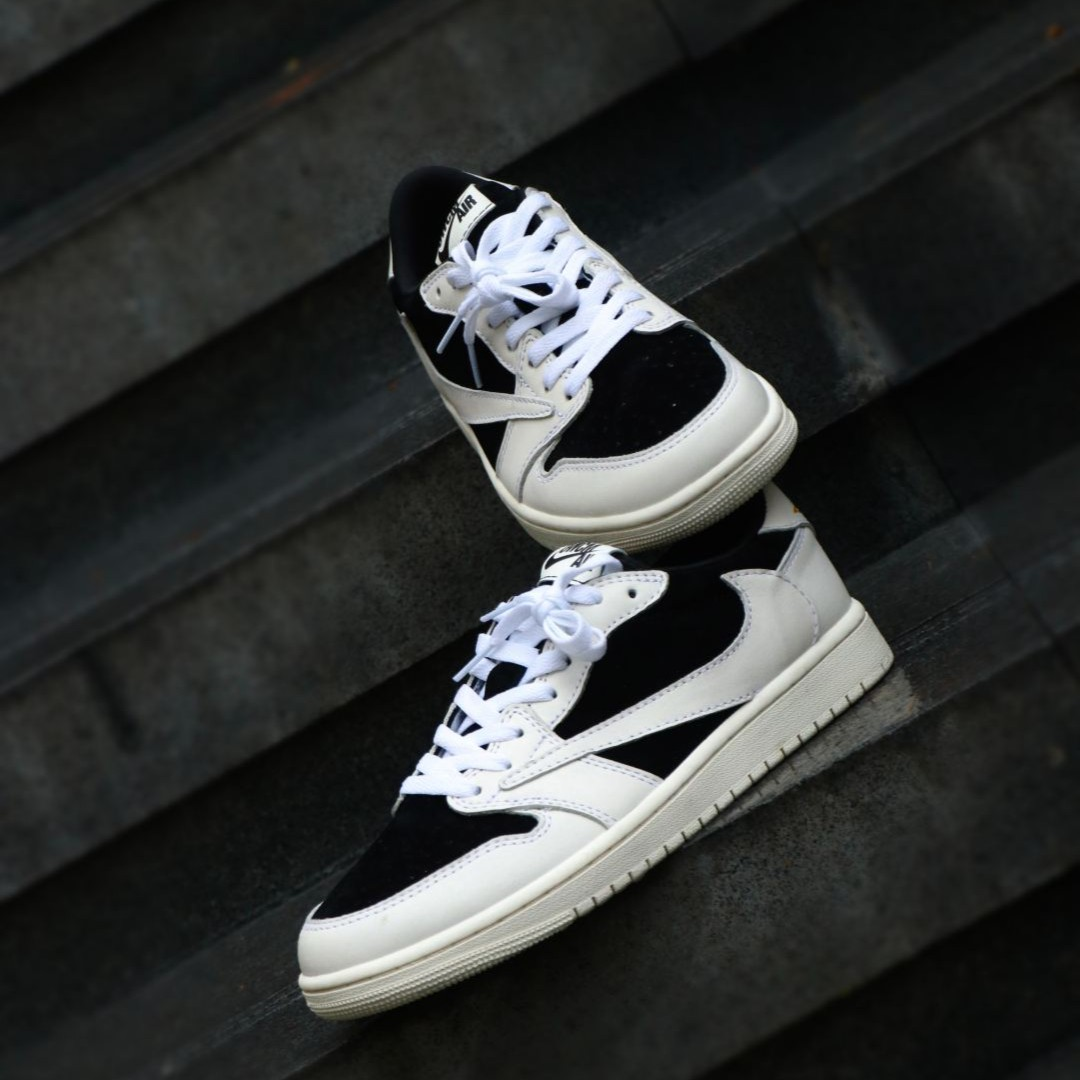 White Black Custom Sneakers Air Jordan 1 Travis Scott