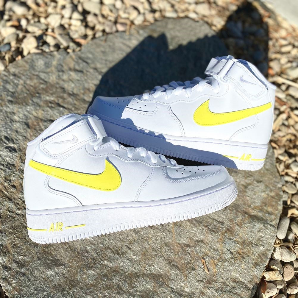 Yellow Smooth Custom Sneakers Air Force 1 Mid