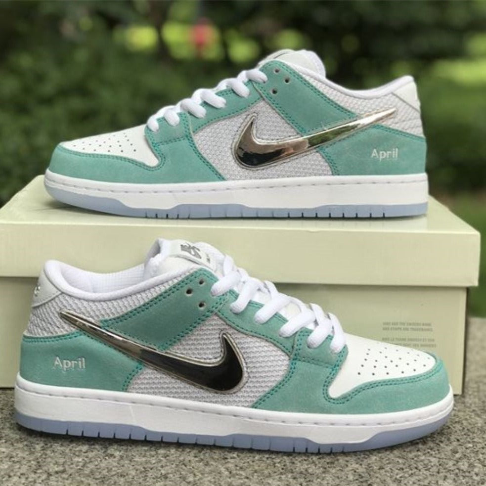 April Green Custom Sneakers SB Dunk