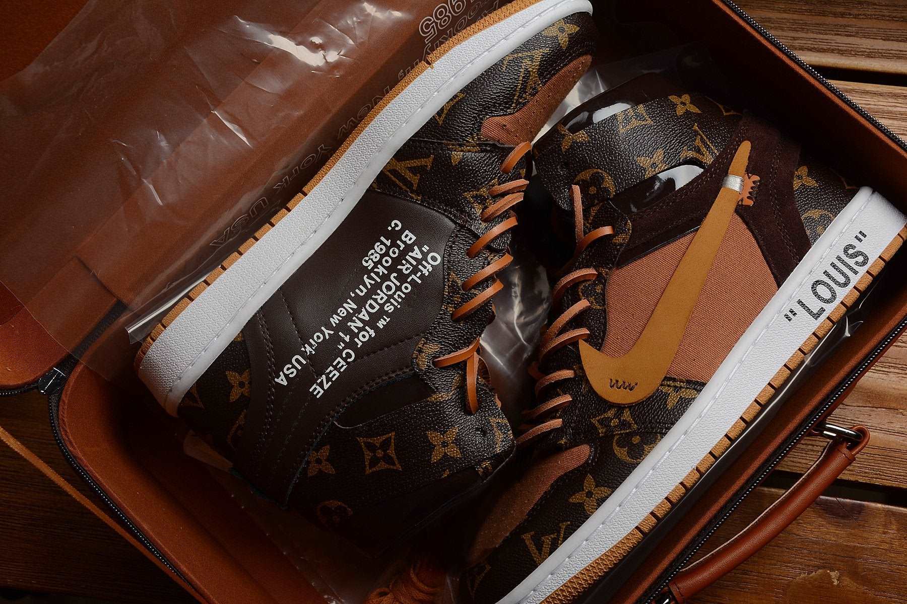 OFF-LOUIS LV Custom Sneakers Air Jordan 1