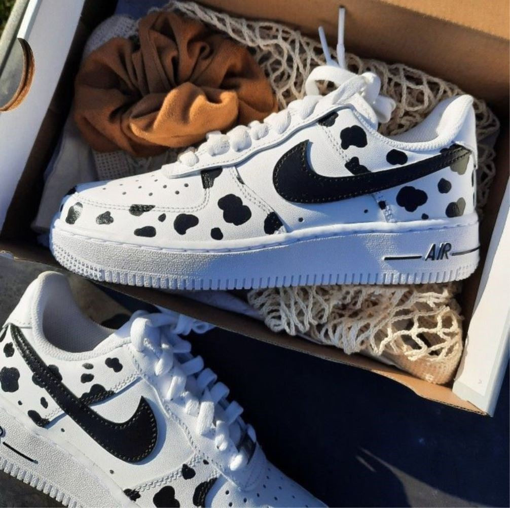 Black Cow Custom Sneakers Air Force 1