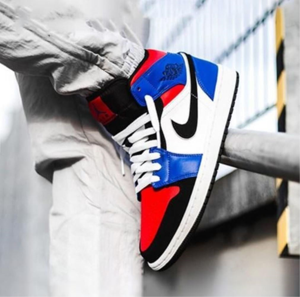 Tricolor Sneakers Custom Air Jordan 1