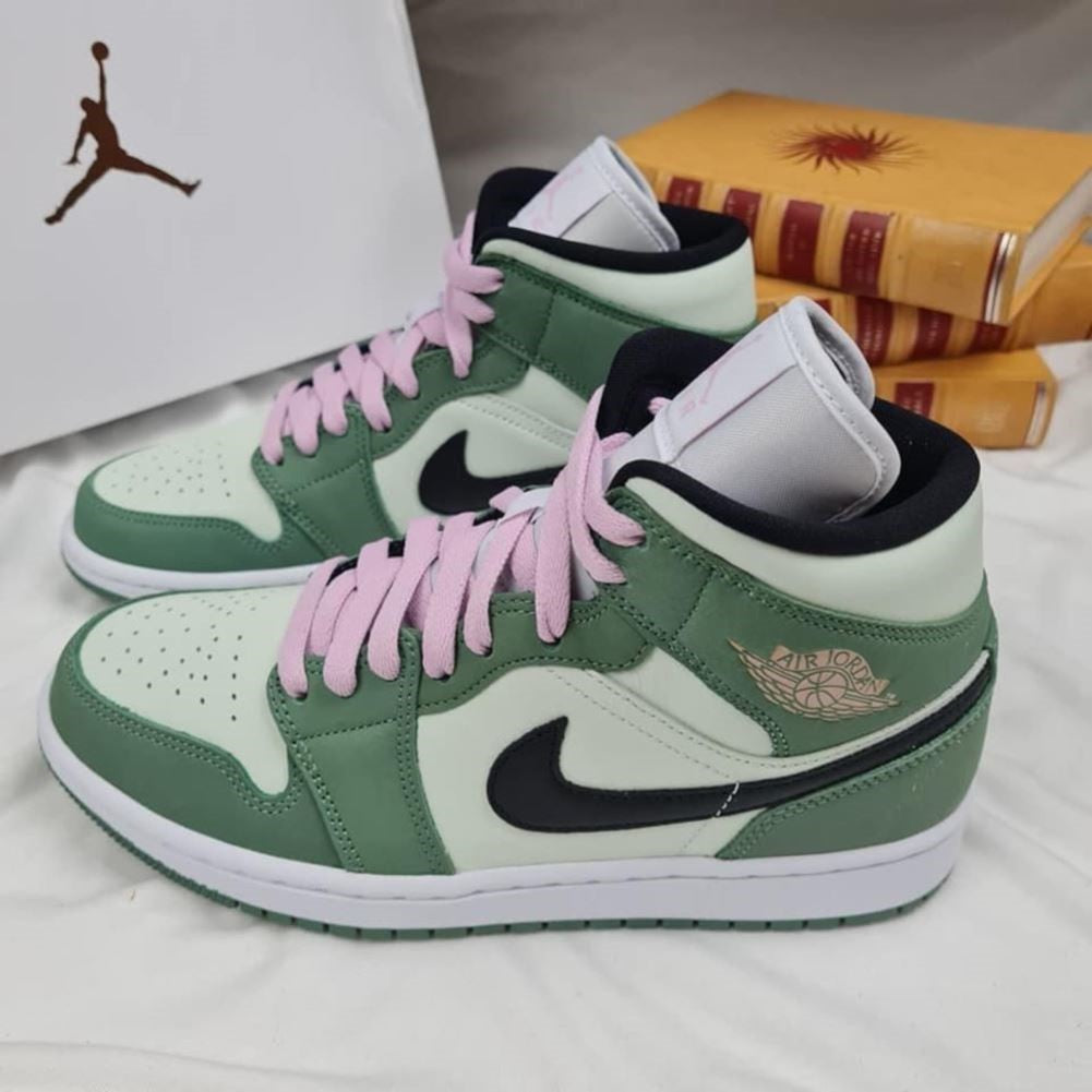 Green Pink Custom Sneakers Air Jordan 1